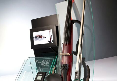 Thekendisplay/Yamaha/andres/silent violin/Produktaufsteller/Monitordisplay